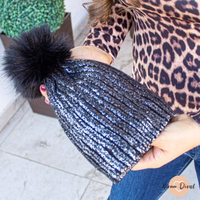 Zelma bordázott kötött sapka - csillogós fekete 