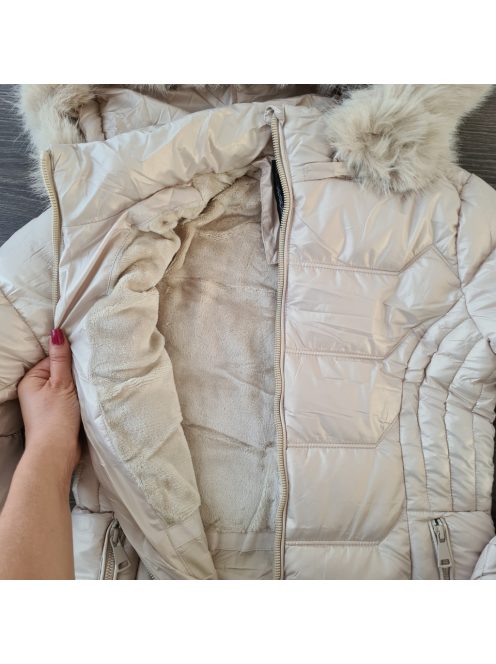 Ada gyöngyházfényű kapucnis téli kabát - bézs 