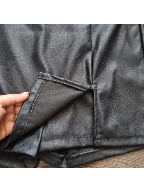 Lulu bélelt műbőr szoknya nadrág (skort) - fekete