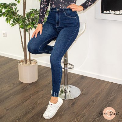 Irina magas derekú rugalmas farmer nadrág 